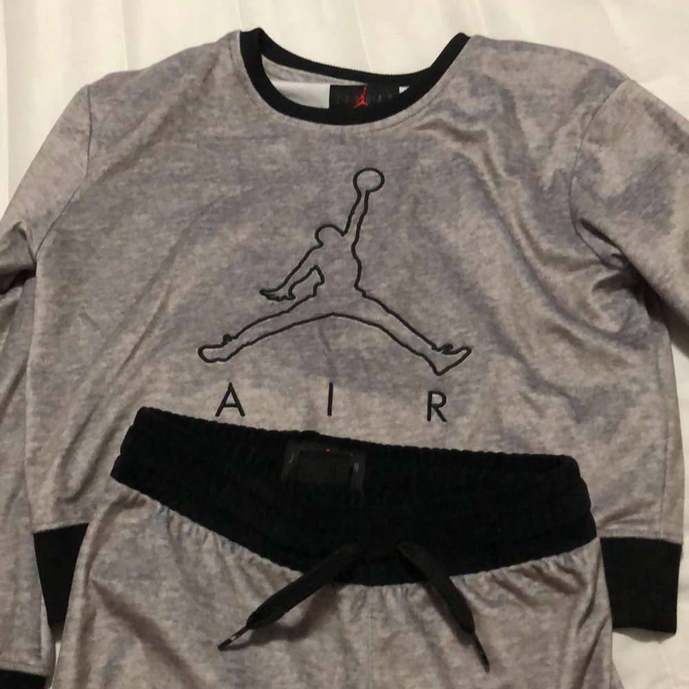 Jordan Unisex 2 piece jogging set